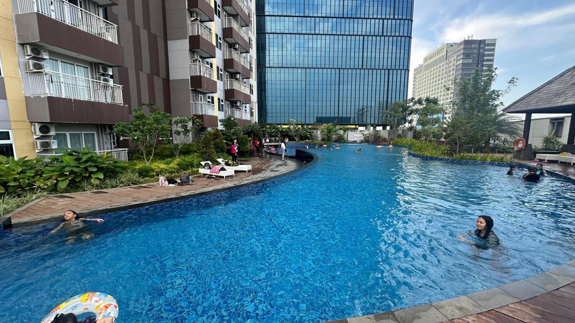 Podomoro View Kota 2br Lantai 17 Full Perabot Medan