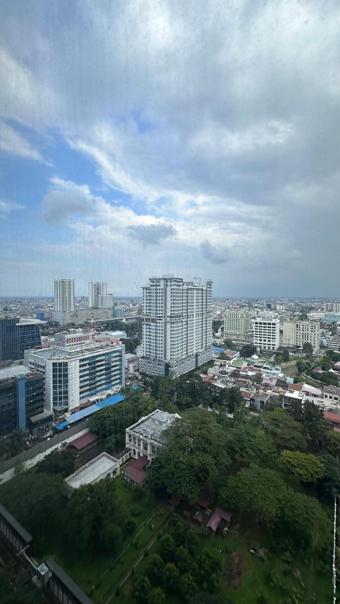 Podomoro View Kota 2br Lantai 17 Full Perabot Apartemen *